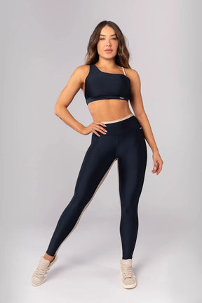 Calça Legging com Vira e Faixa no Entrepernas (Azul Marinho / Bege)