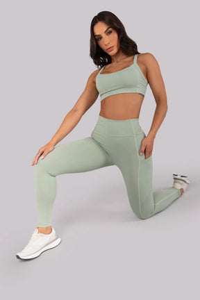 Calça Legging com Bolsos e Cobertura Contrastante (Verde Claro)