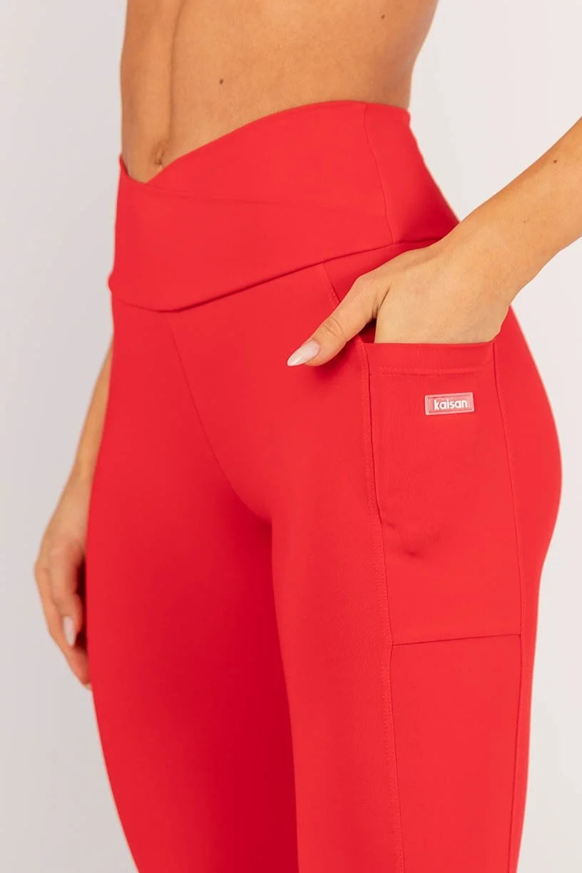 Calça Legging com Cós Transpassado e Bolsos (Rubi)