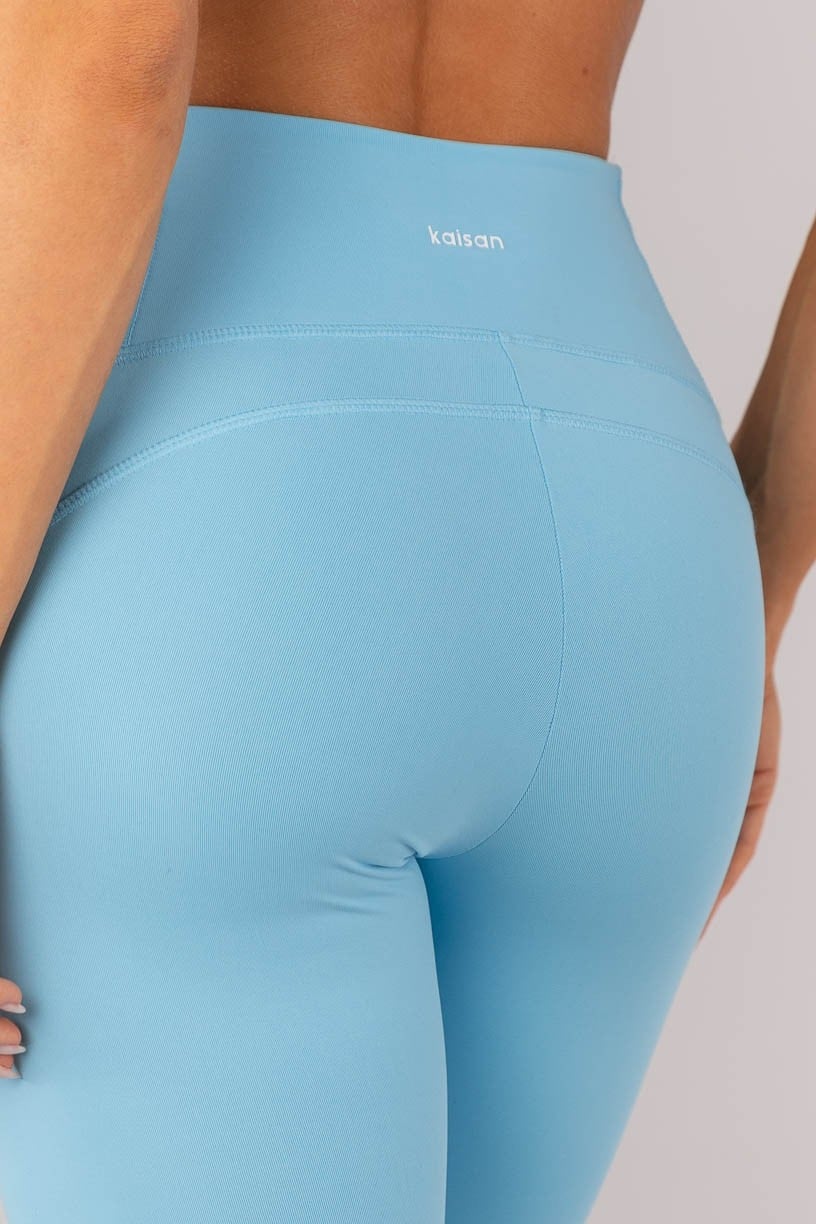 Calça Legging com Bolsos na Lateral Cós (Azul Céu)